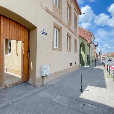 Long Street Suites Брашов Екстер'єр фото